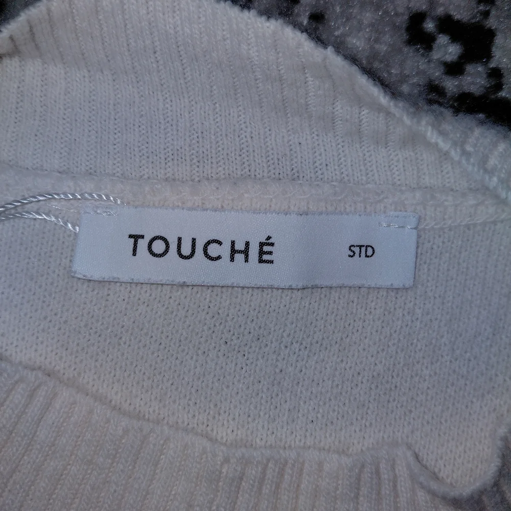 TOUCHE PRIVE Cream Oversized Drop Shoulder Knit Tunic Sweater Standard/One Size - Picture 10 of 12